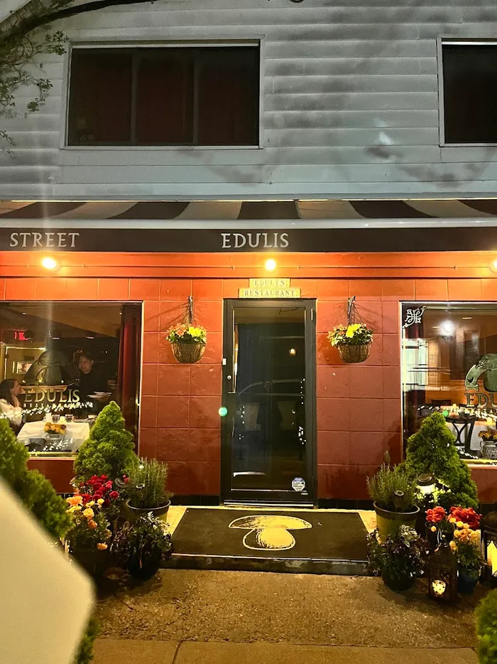 Edulis Restaurant