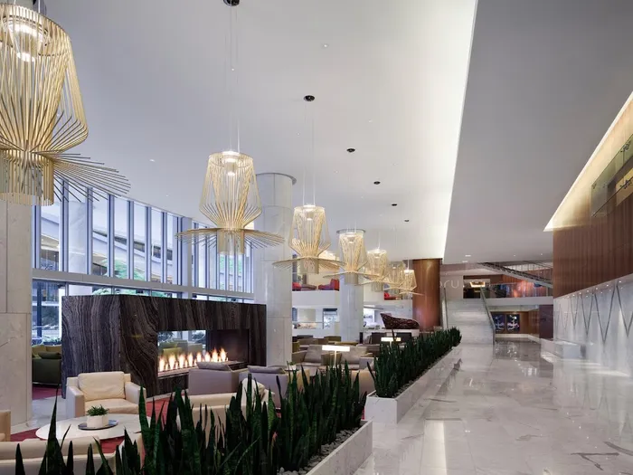 THE LOBBY LOUNGE & RAWBAR