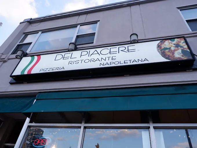 Del Piacere