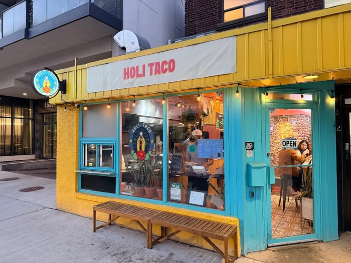 Holi Taco