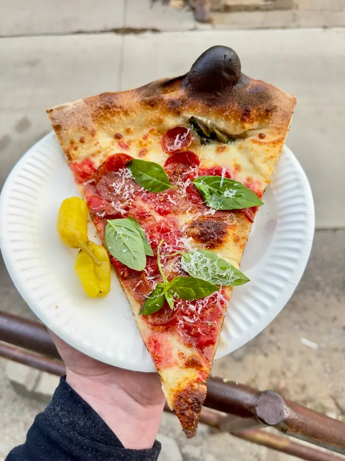 Gracie’s Pizza