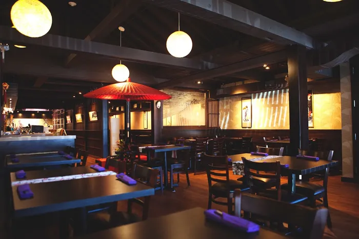 Sen Zushi - Japanese Restaurant & Sushi