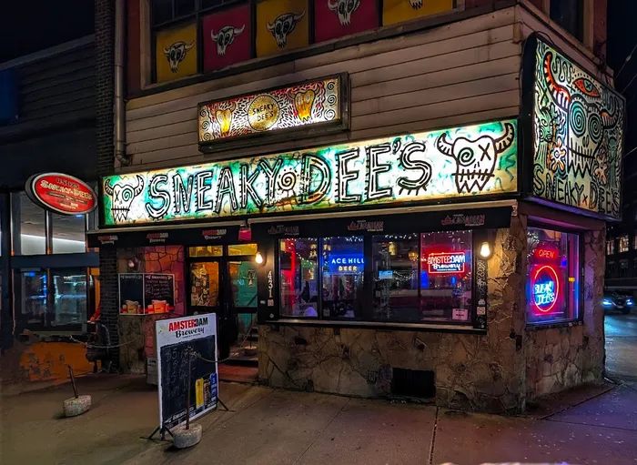 Sneaky Dee's