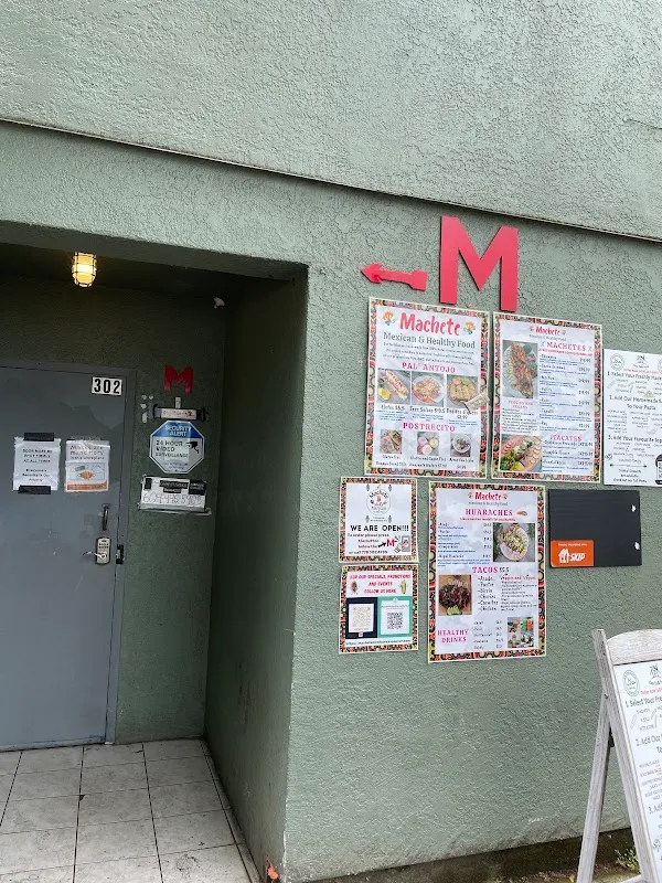 Machete Ancestral Mexican Food