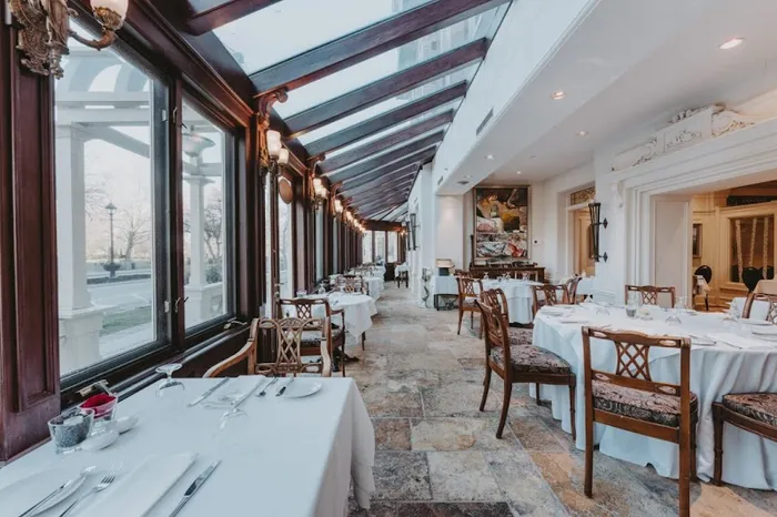 Noble Restaurant