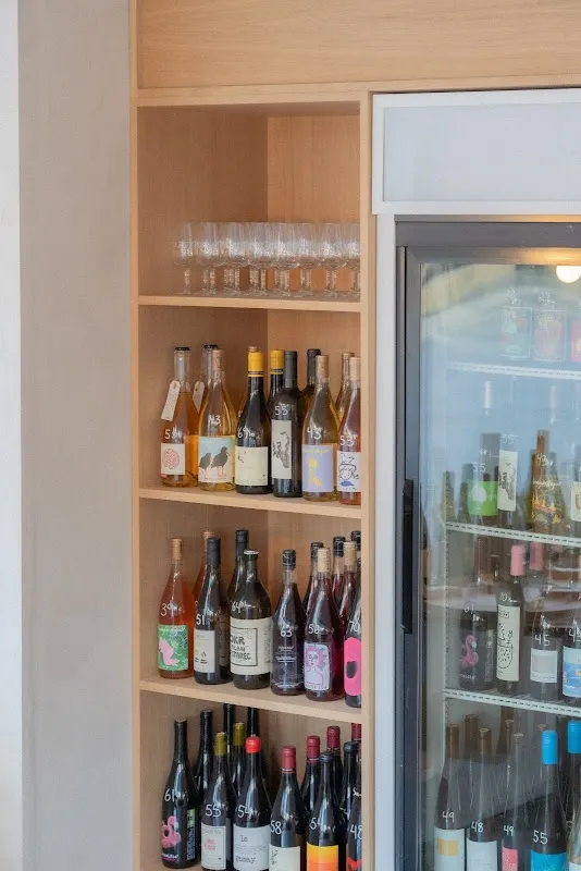Tourist Wine Bar