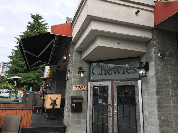 Chewies Oyster Bar Kitsilano