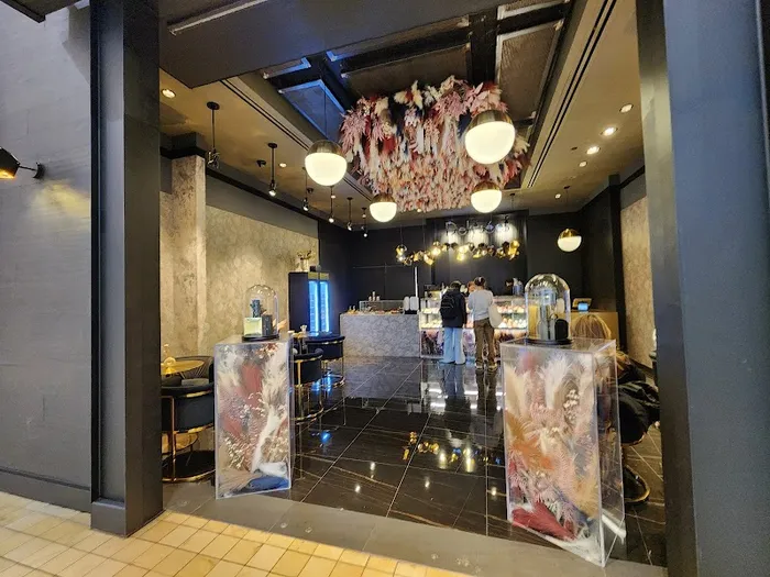 Delysées Luxury Desserts Yorkdale