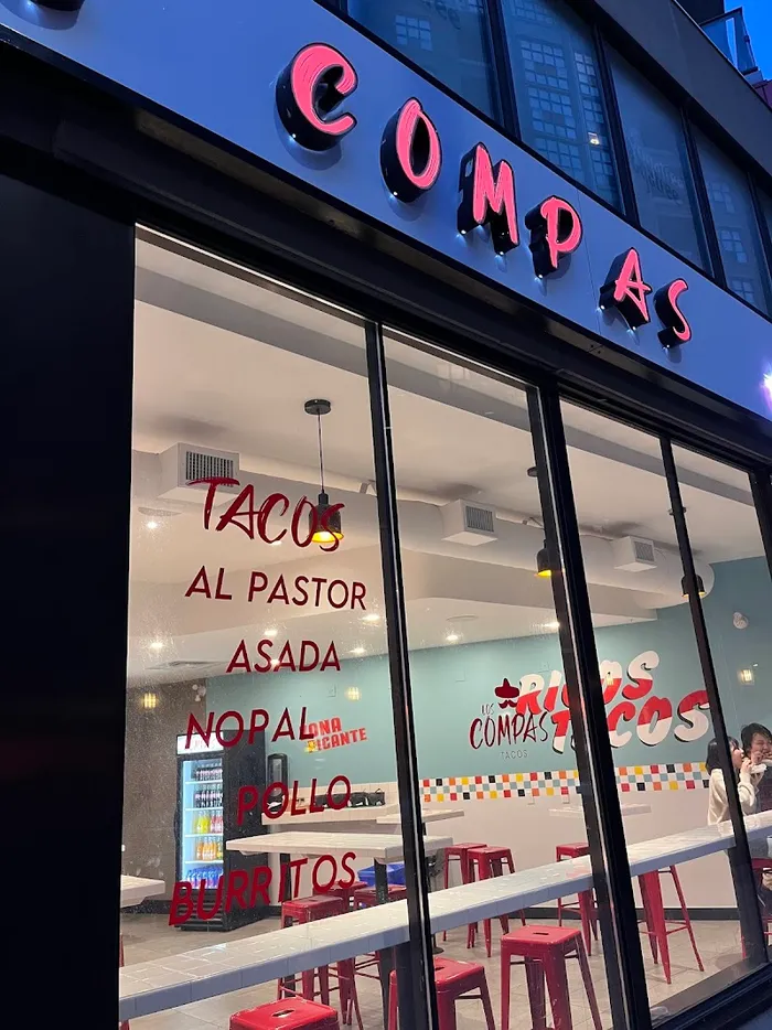Los Compas Tacos