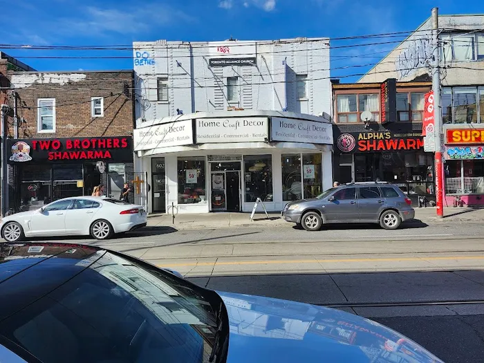 Alpha’s Shawarma (598 Queen St.)