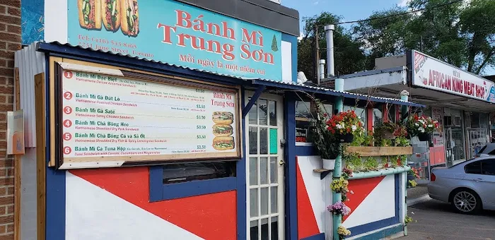 Banh Mi Trung Son